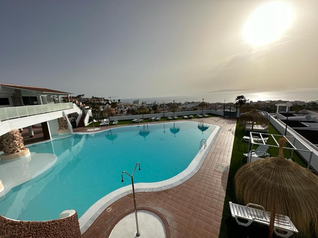 Island Village Ocean View Costa Adeje  Exterior photo